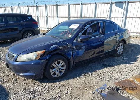 2010 Honda Accord 2.4 Lx-P из США, поврежденный, VIN 1HGCP2F40AA149195